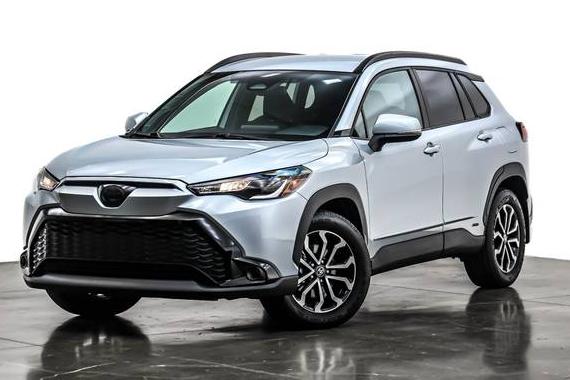 TOYOTA COROLLA CROSS 2023 7MUFBABG5PV010864 image